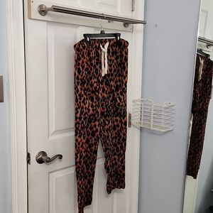 EUC Sandrine Rose drawstring pants. Size M.
